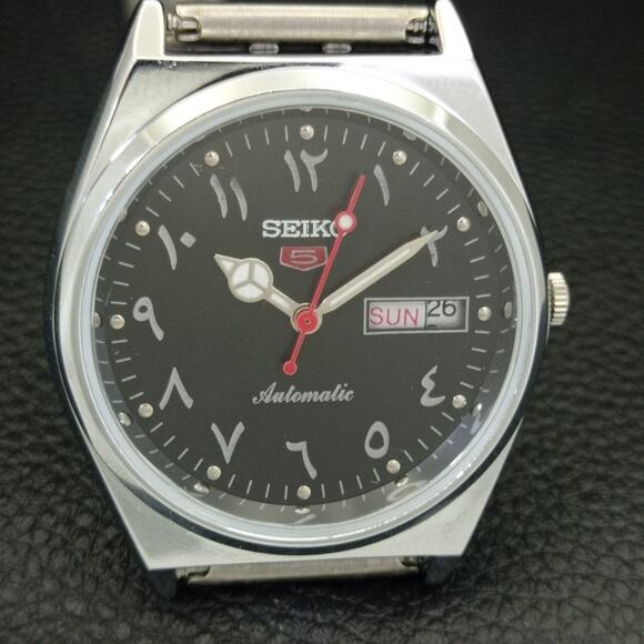 Vintage 1980 Seiko Automatic Mens Silver Watch W/daydate & Arabic accents - Picture 4 of 10